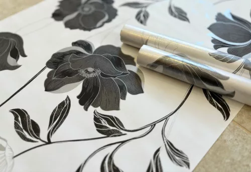 Classic Petal Contrast - Fehér alapon fekete virágok