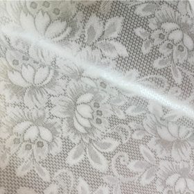 Viaszos vászon terítő 335 - Szürke alapon csipkeminta